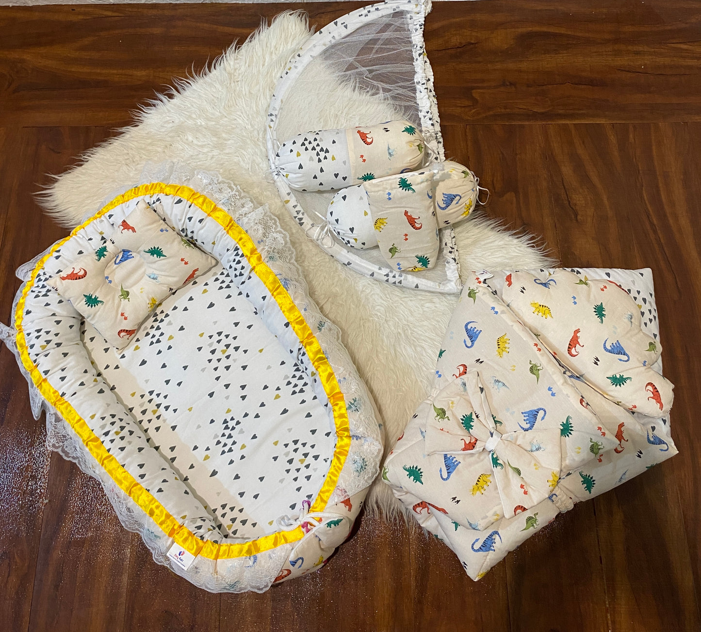 9 Pcs Bedding Set