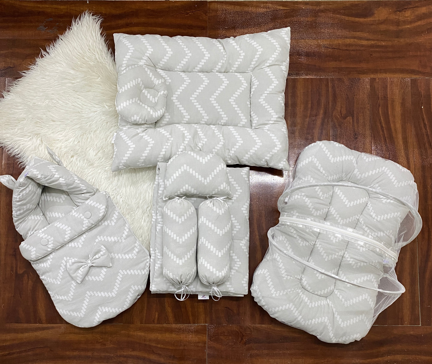 8 Pcs bedding sets