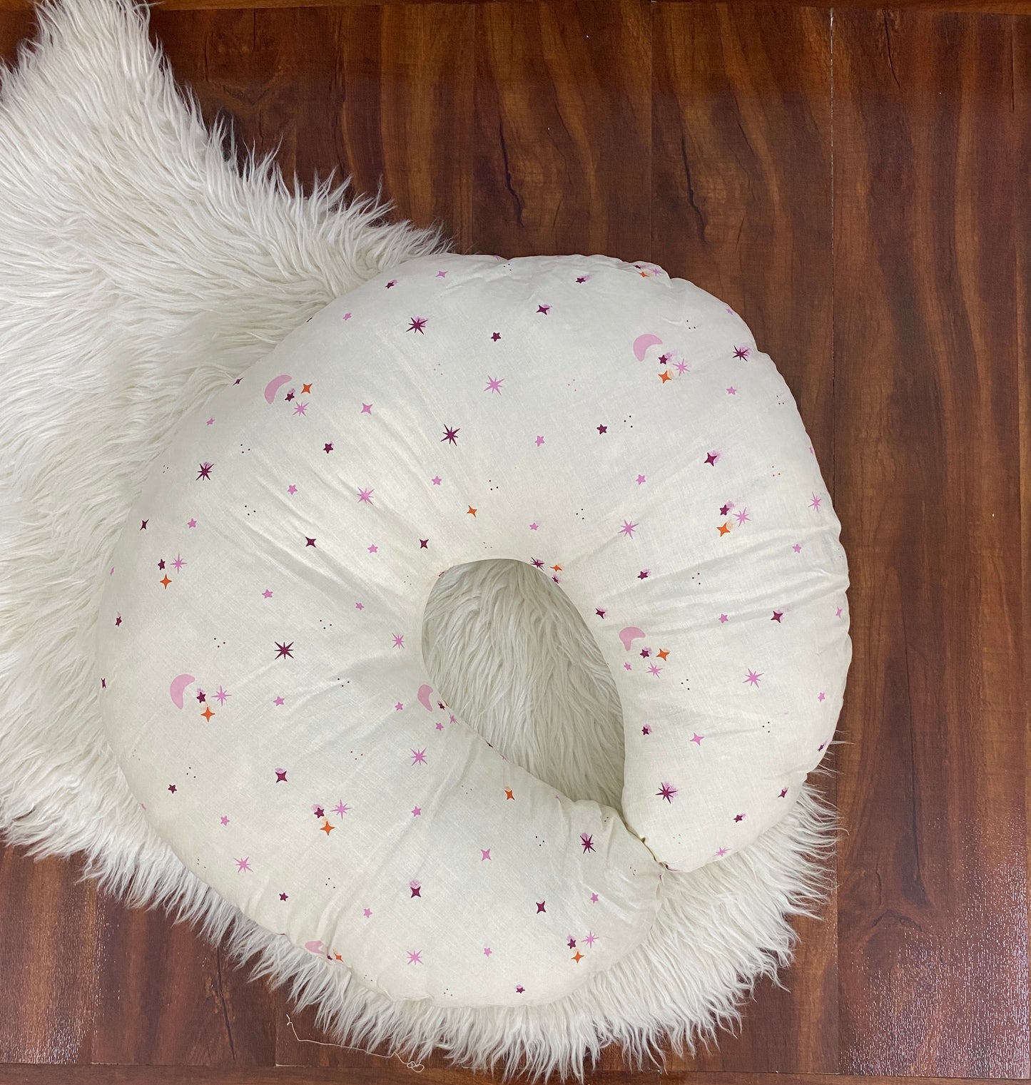 Nursing Pillow - Cream