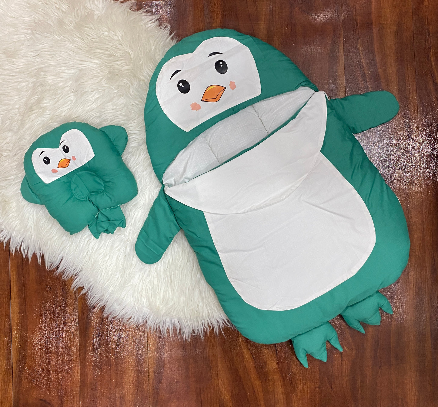 Penguin Carrynest