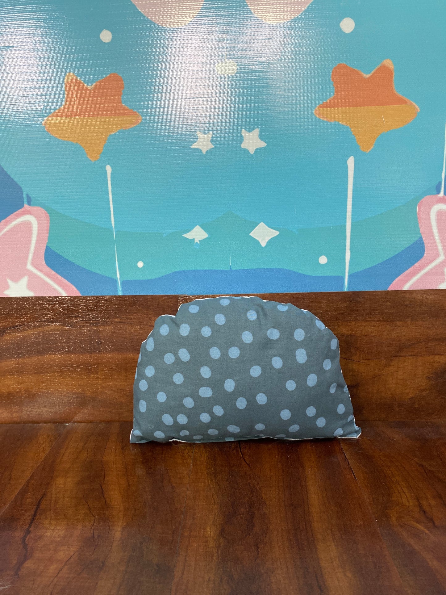 8 Pieces Bedding Set - Green & White