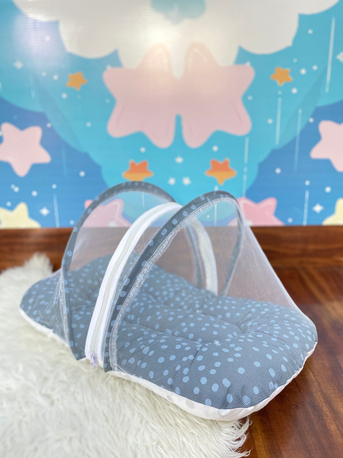 8 Pieces Bedding Set - Green & White