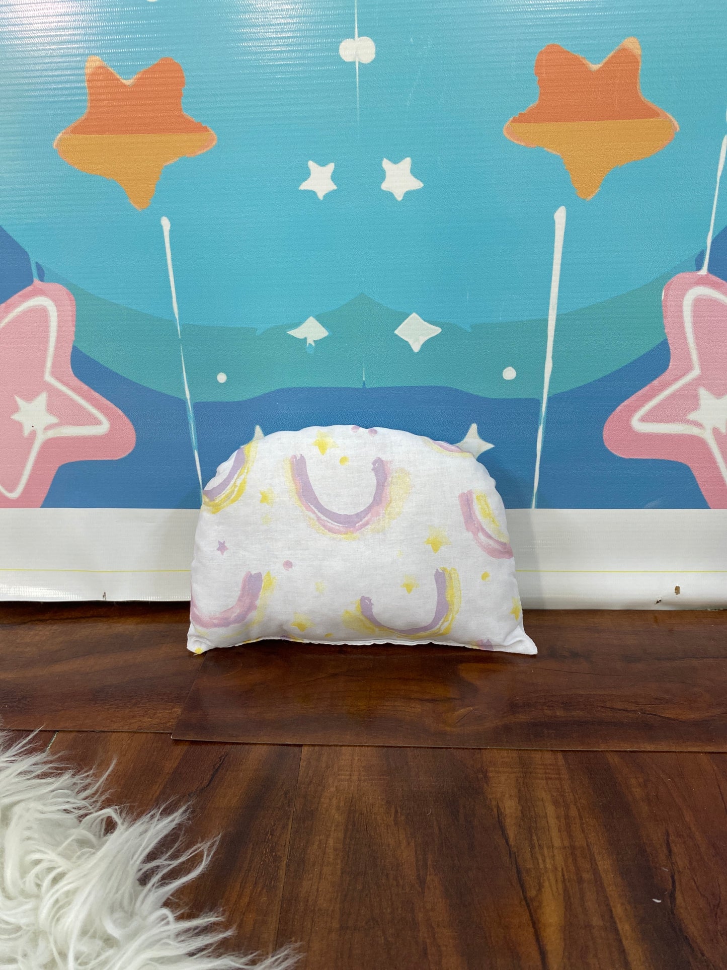 8 Pieces Bedding Set - White Rainbow