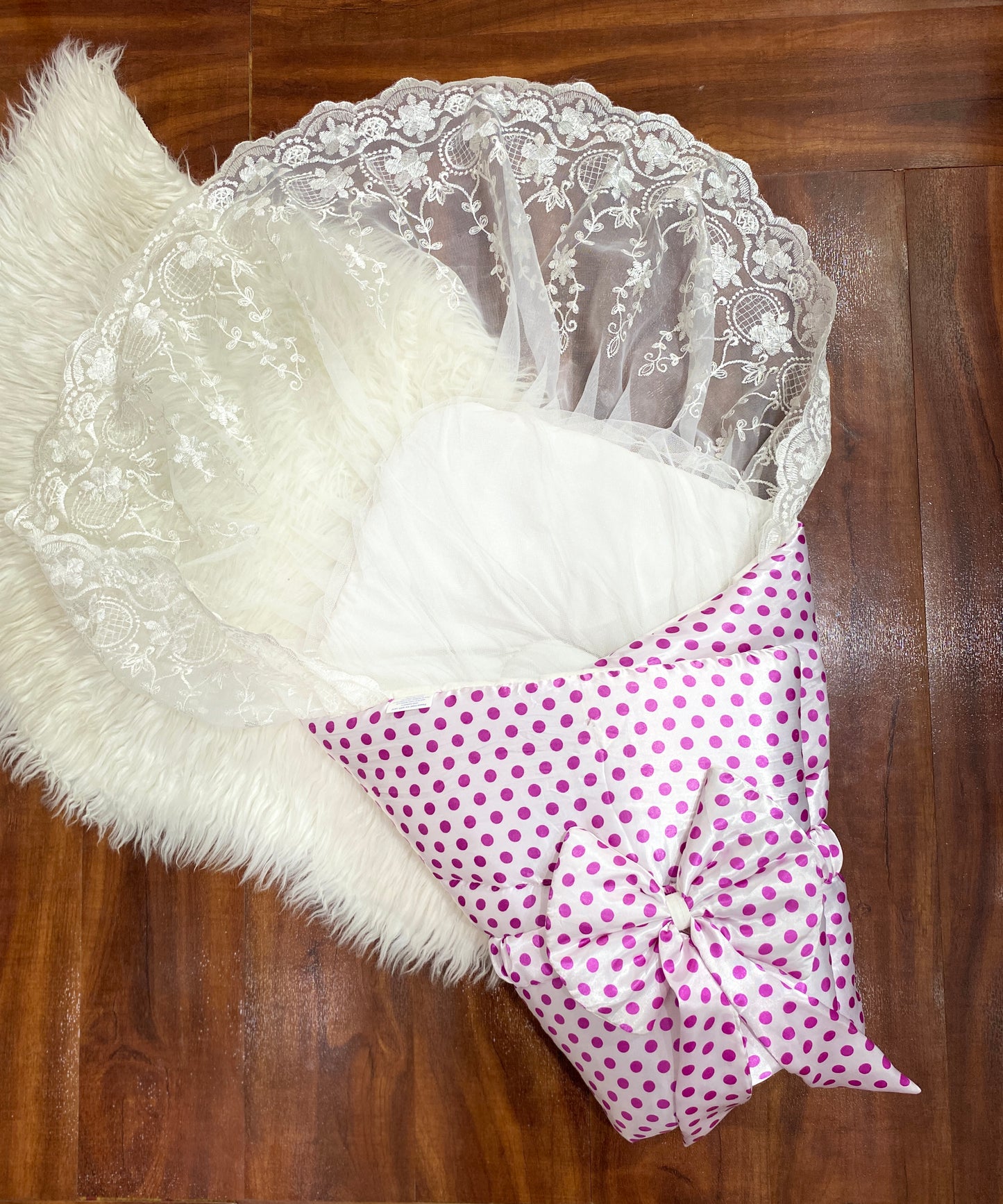 Silk Carrynest