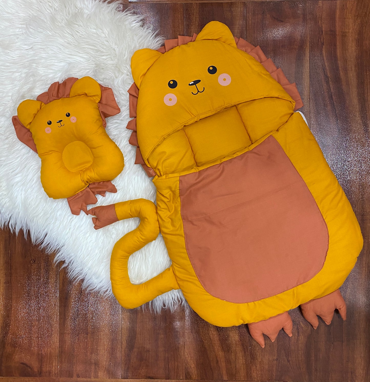 Lion Carrynest