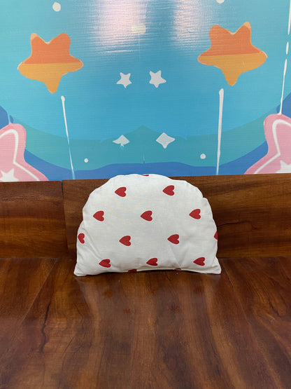 8 Pieces Bedding Set - Mini Red Hearts