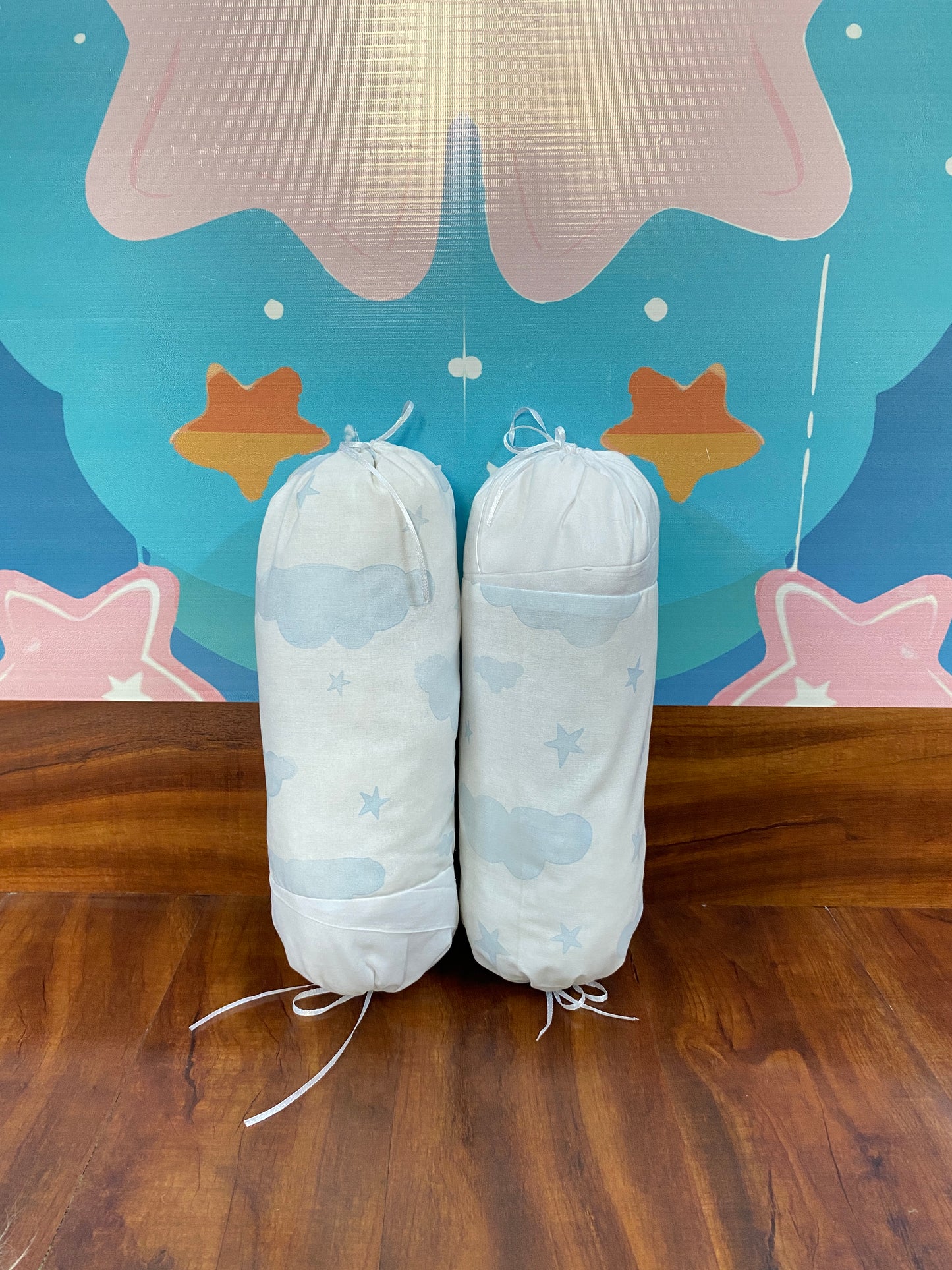 8 Pieces Bedding Set - Blue Clouds