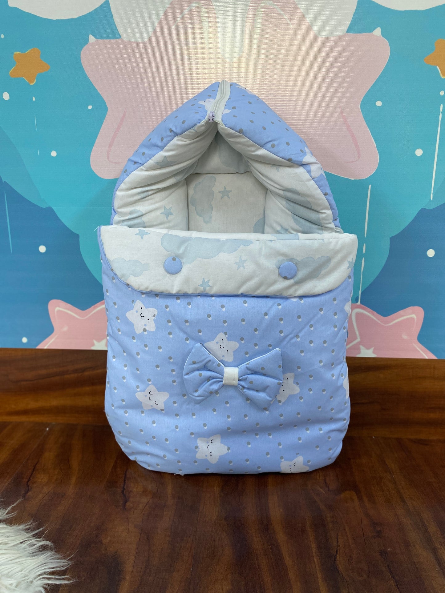 8 Pieces Bedding Set - Blue Clouds