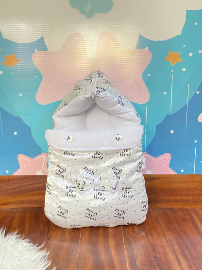 8 Pieces Bedding Set - Silk- Welcome To the World