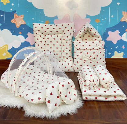 8 Pieces Bedding Set - Mini Red Hearts