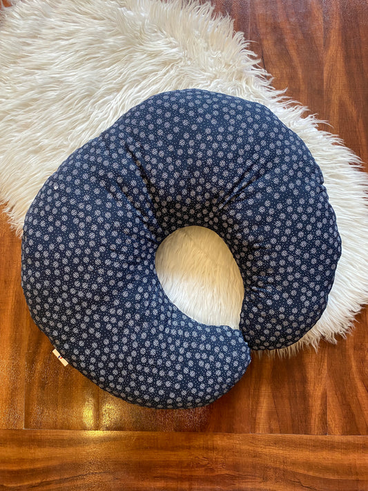 Nursing Pillow - Cubes