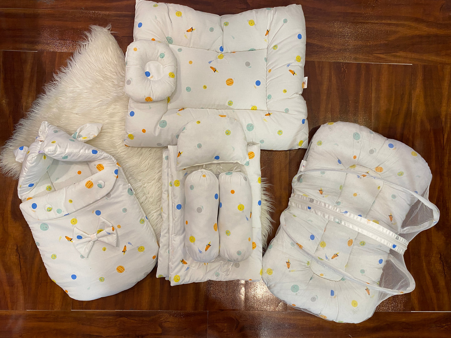8pcs Fancy & Stylish Baby Bedding Set