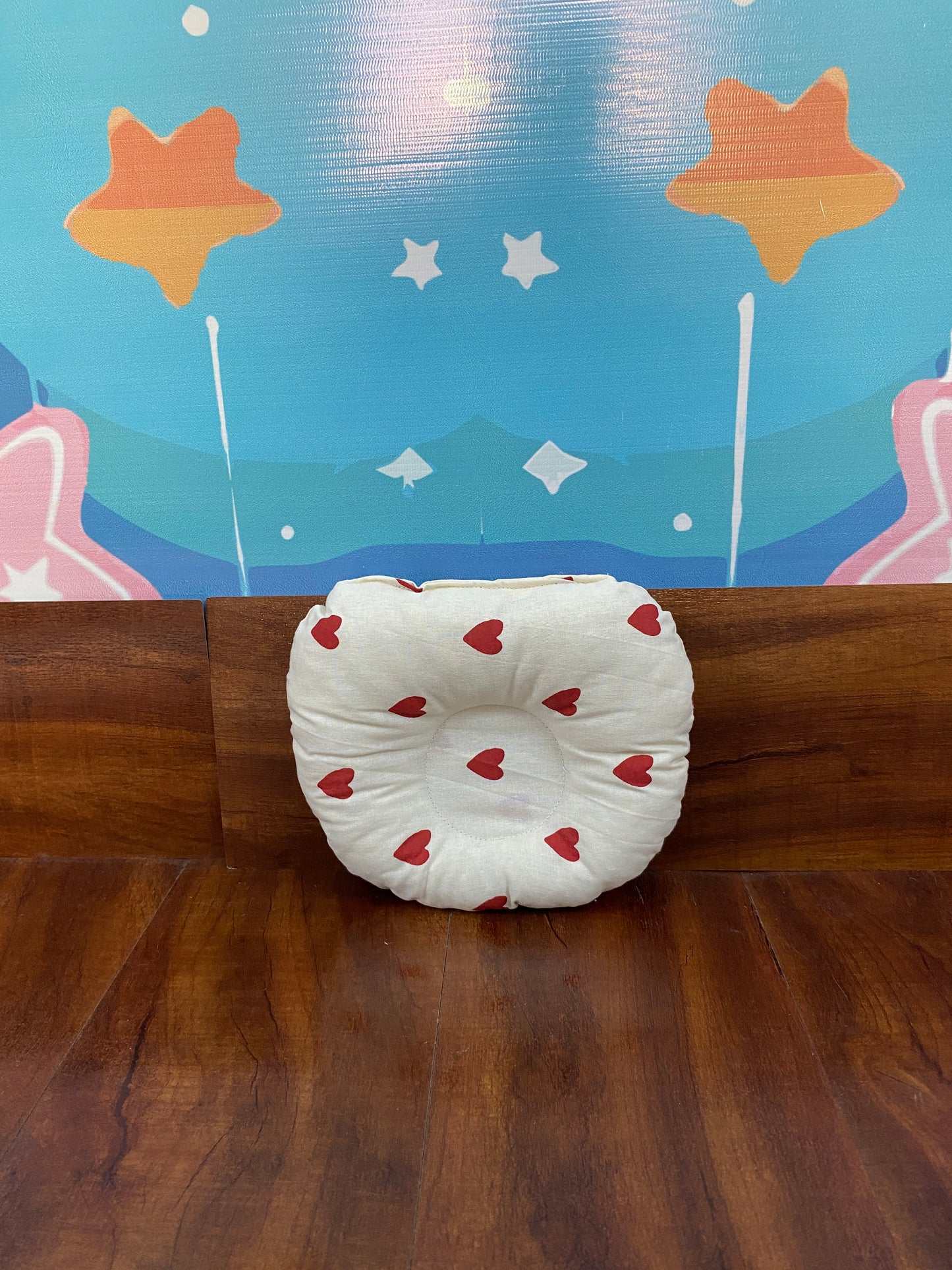 8 Pieces Bedding Set - Mini Red Hearts