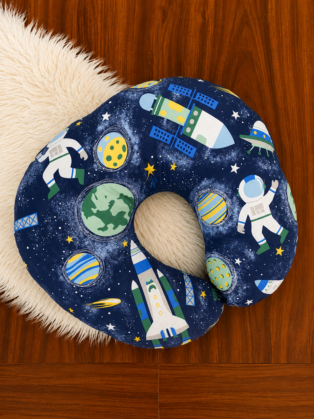 Nursing Pillow - Astronauts