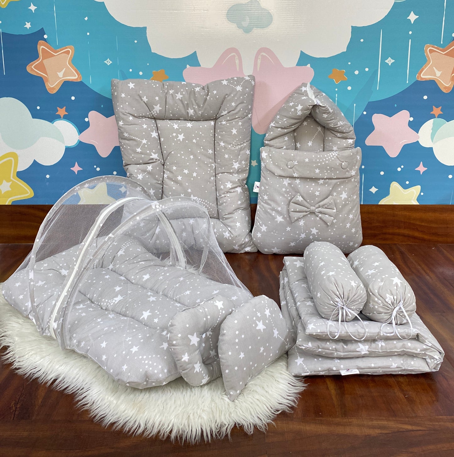 8 Pieces Bedding Set -Grey Stars