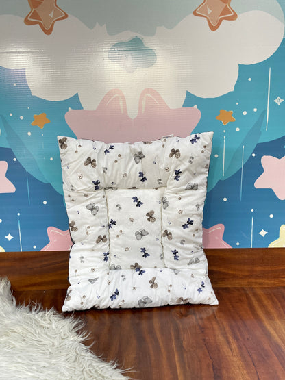 8 Pieces Bedding Set - Grey and white Butterflies