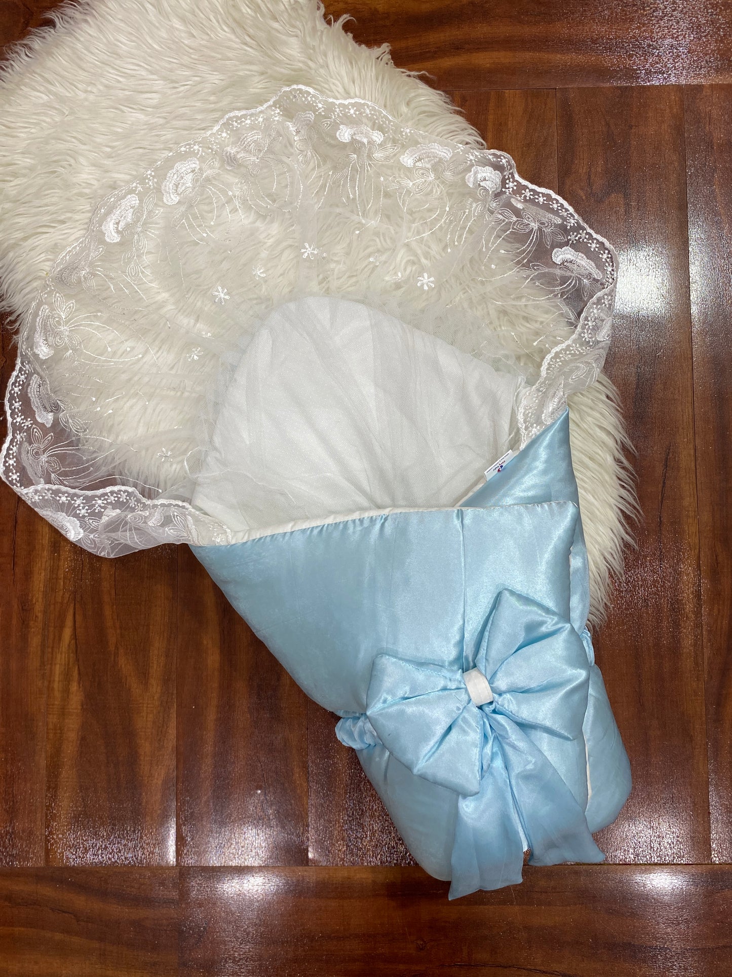 Silk Carrynest