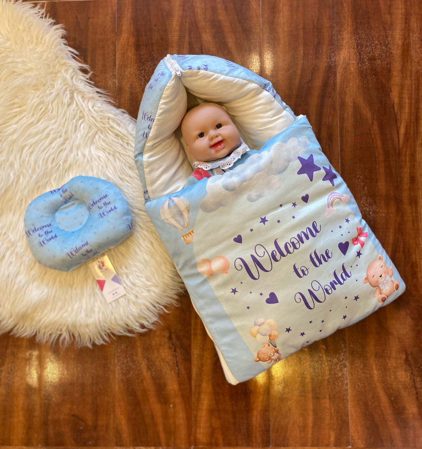 Velvet Carrynest-